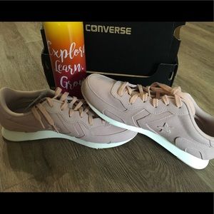 Converse Shoes, Women’s, Size 8